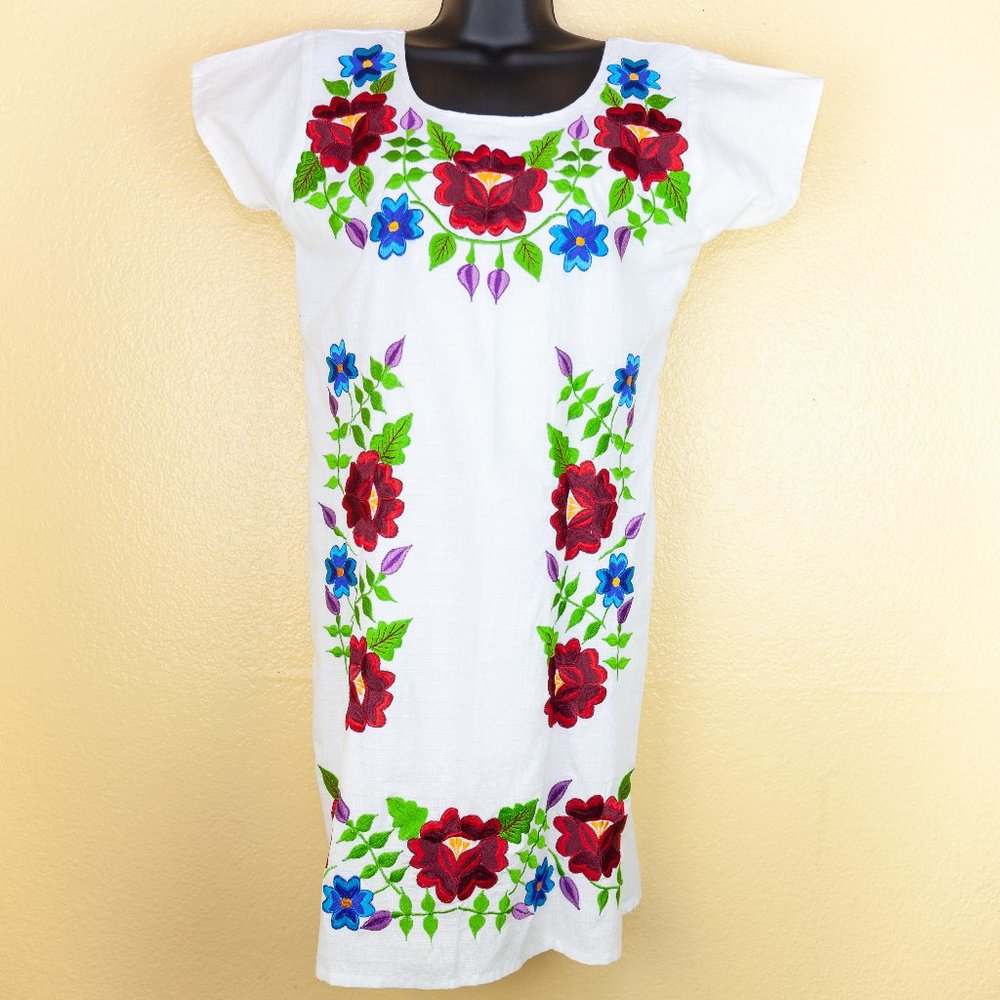 MaryCoco Textiles White Classic Linen Dress